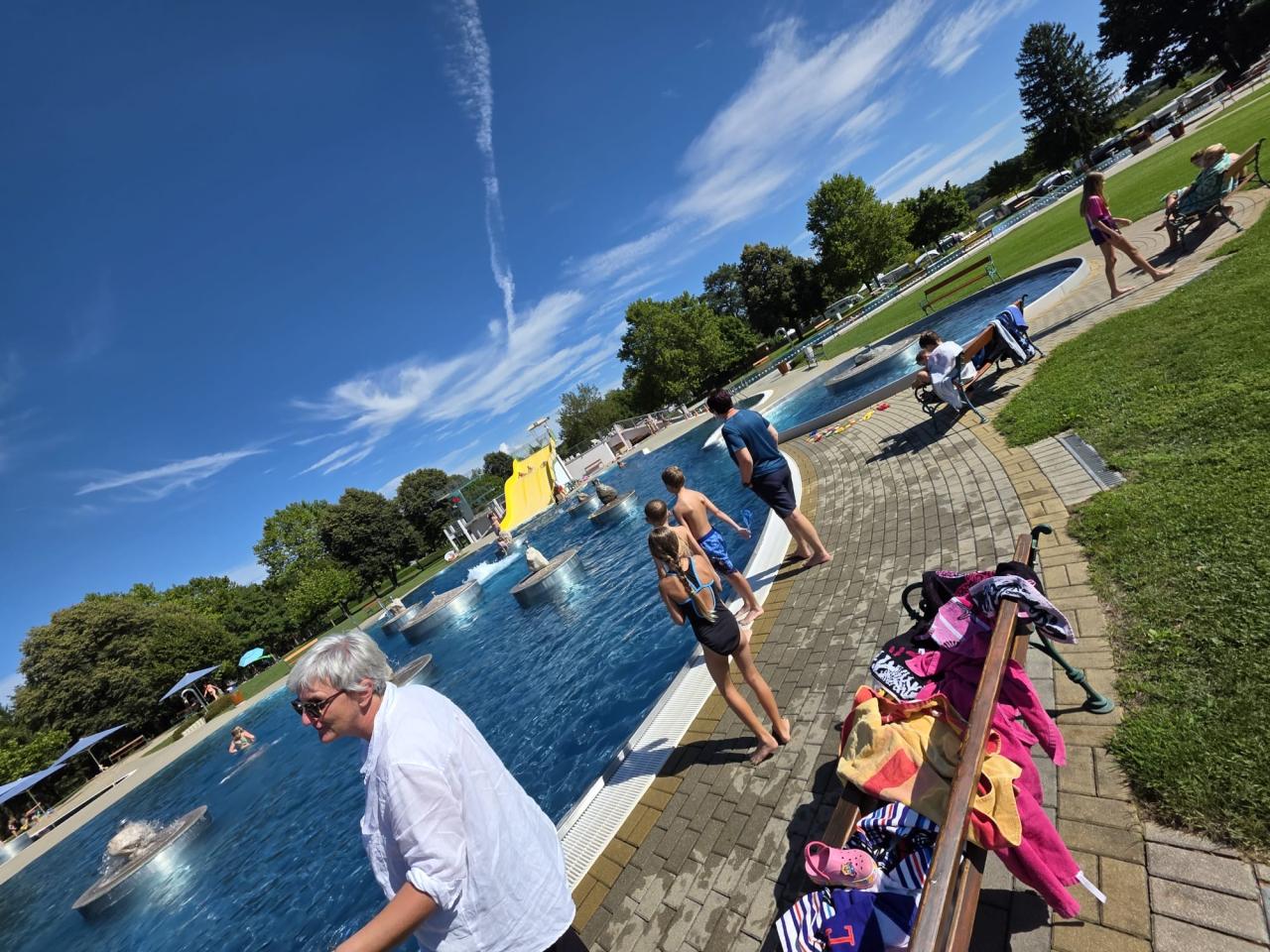 CS 30 07 2025 Freibad Renate und Margit