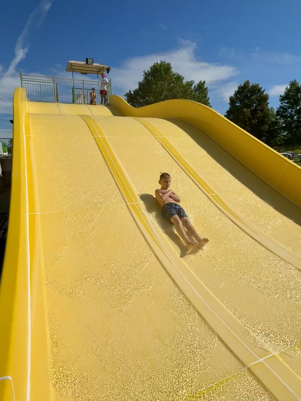 CS 30 07 2025 Freibad Rutsche Felix