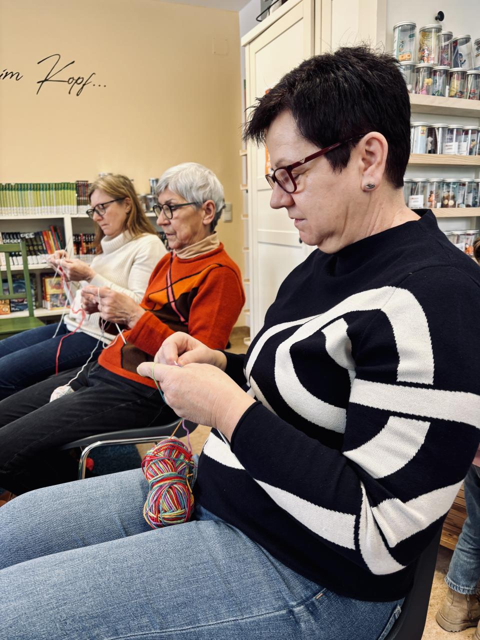 Das große Stricken Jänner 2026 Irene Grete und Renate