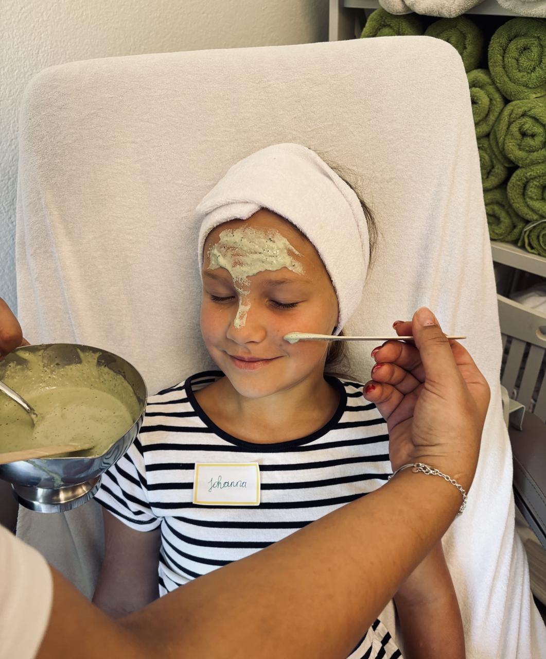 CS 19 08 2026 Johanna Gesichtsmaske