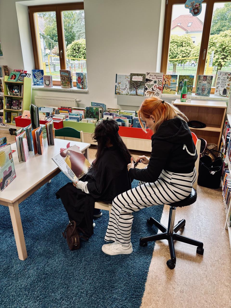 Buch einen Schnitt Melissa liest laut vor 17 09 2026